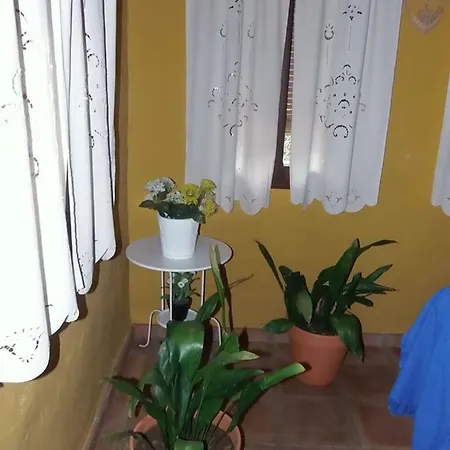 Casa de Campo El Viejo Castano - Valle Del Genal *